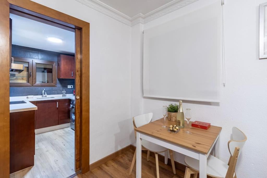 Apartamento Con Terraza A 4 Minutos De La Catedral Granada Exteriör bild