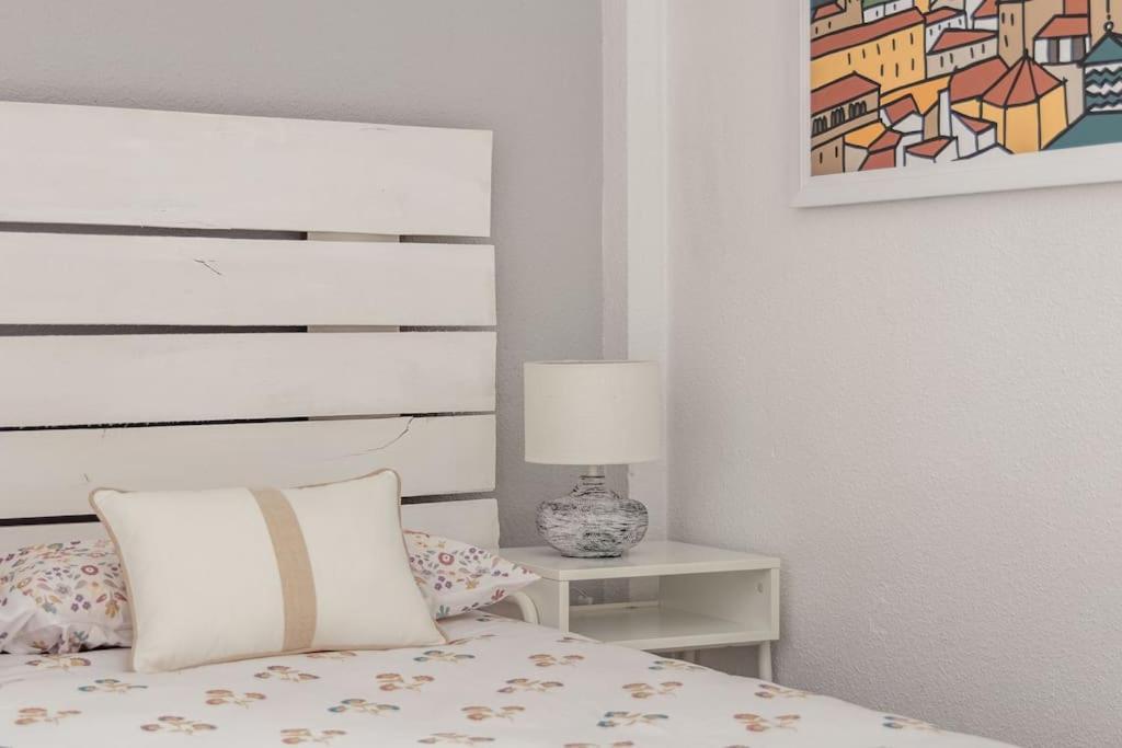 Apartamento Con Terraza A 4 Minutos De La Catedral Granada Exteriör bild