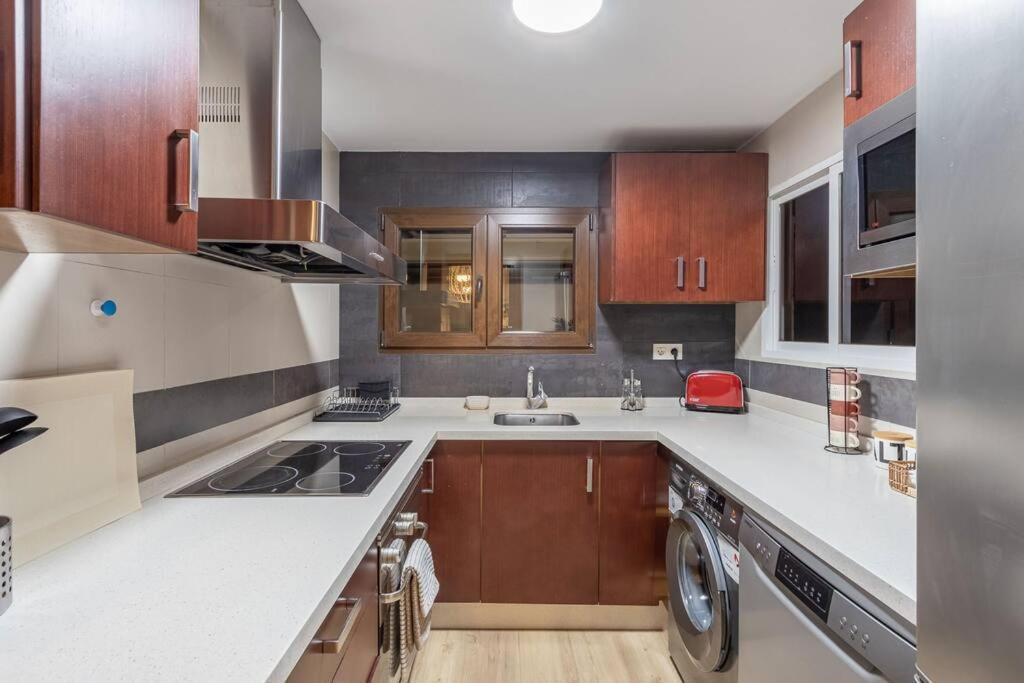 Apartamento Con Terraza A 4 Minutos De La Catedral Granada Exteriör bild